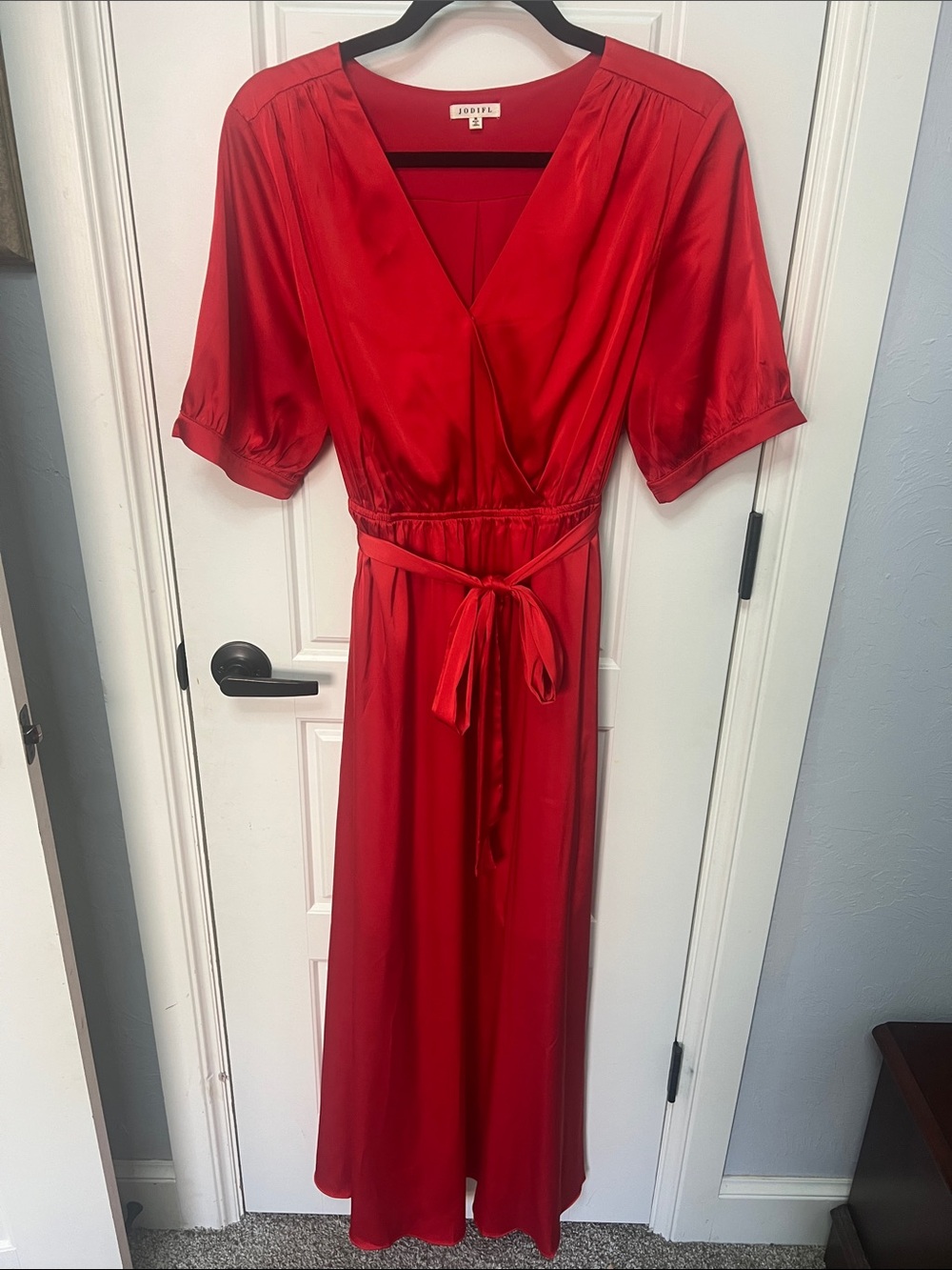 JODIFL Vibrant Red Satin Long Dress with V Neckline